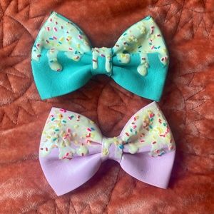 Icing Sprinkles Sweet Hair bow Accessory with Clip and Pin🩷🩵